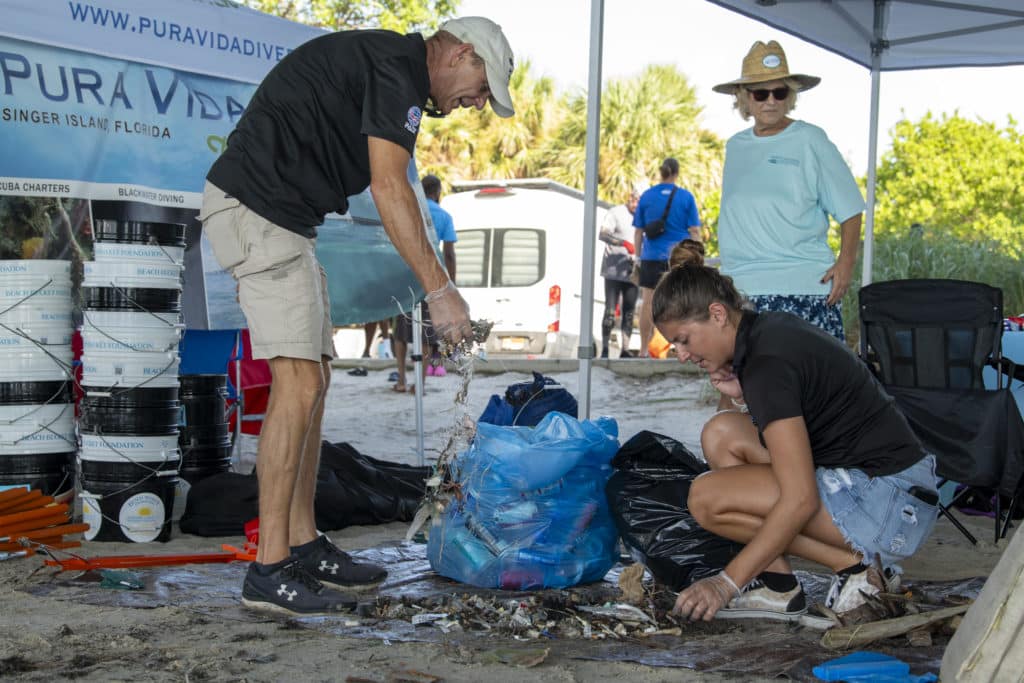 Pura Vida Divers are the Adopt-A-Park sponsors of Phil Foster Park and Blue Heron Bridge